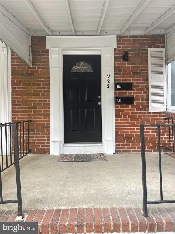922 Dartmouth Road - Photo 0