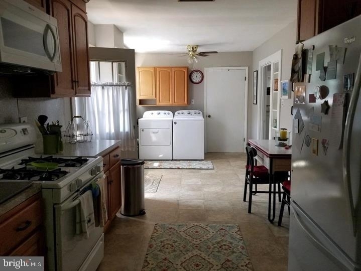 20 Locust Avenue - Photo 3