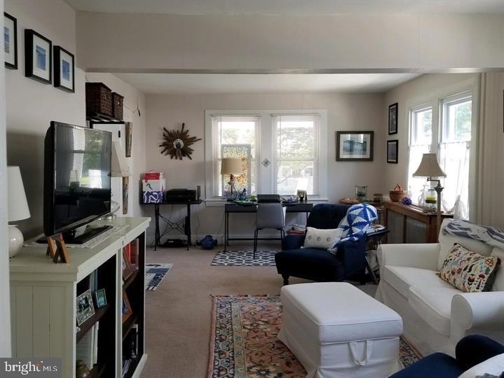 20 Locust Avenue - Photo 4