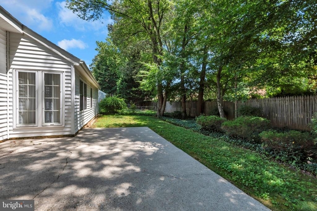 1836 Ralston Place - Photo 37