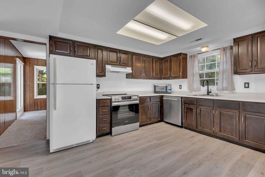 1836 Ralston Place - Photo 8