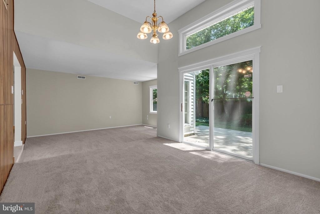 1836 Ralston Place - Photo 18