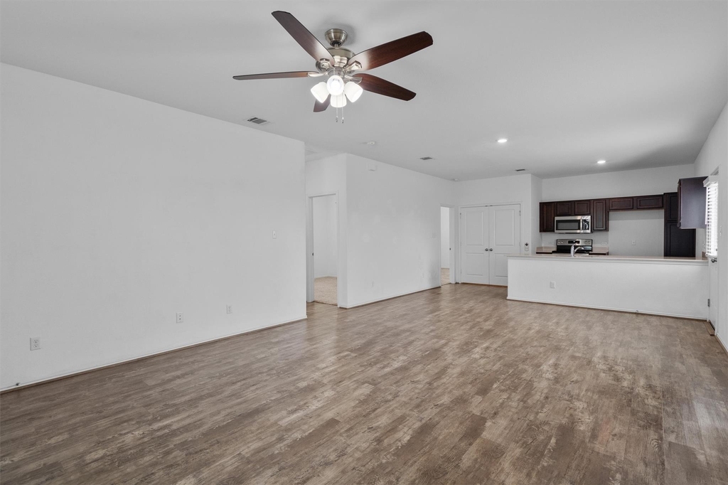 791 Circle Way - Photo 7