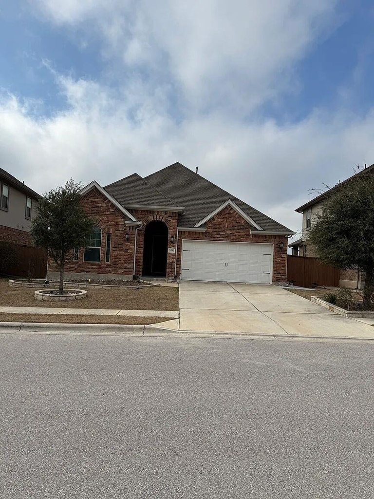 2637 Enza Dr - Photo 0