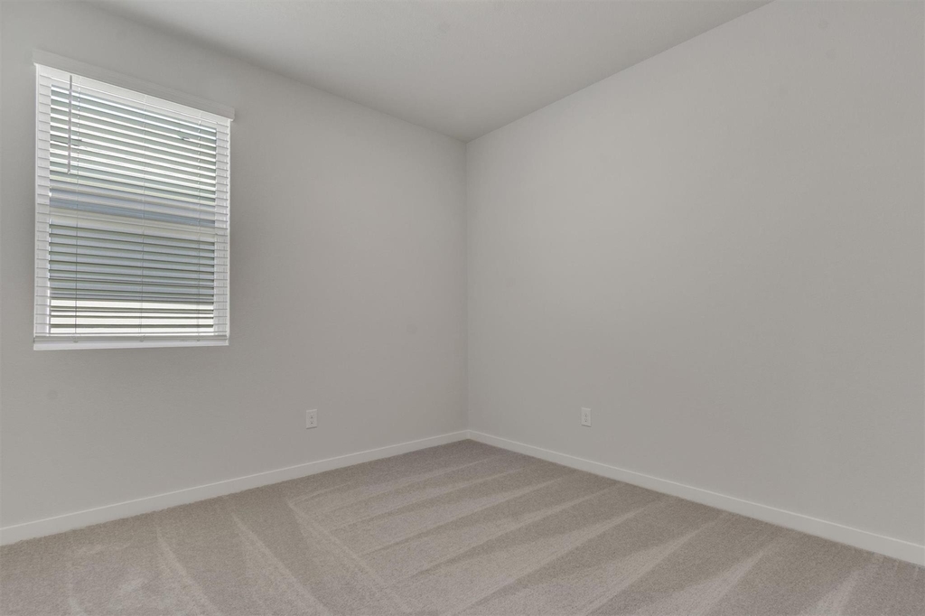 130 Hornet St - Photo 11