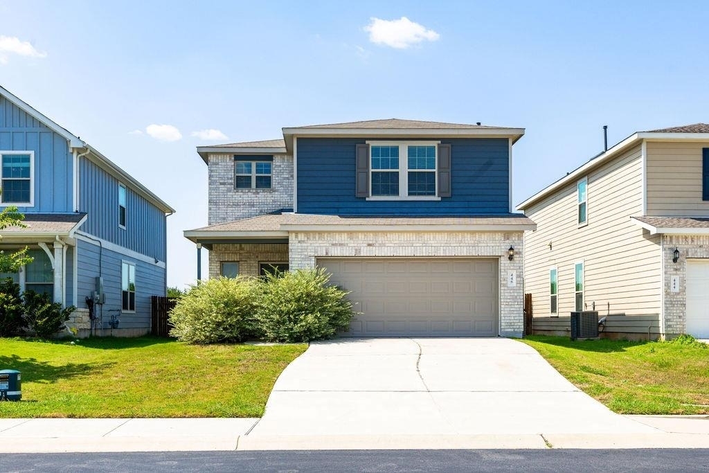 448 English Oak St - Photo 0