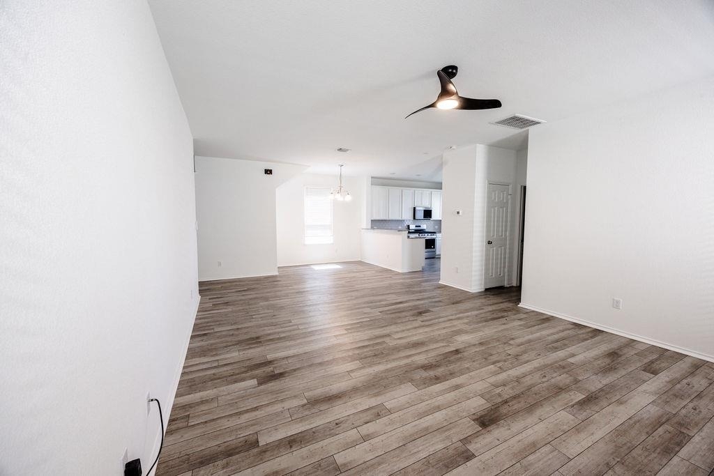 448 English Oak St - Photo 9