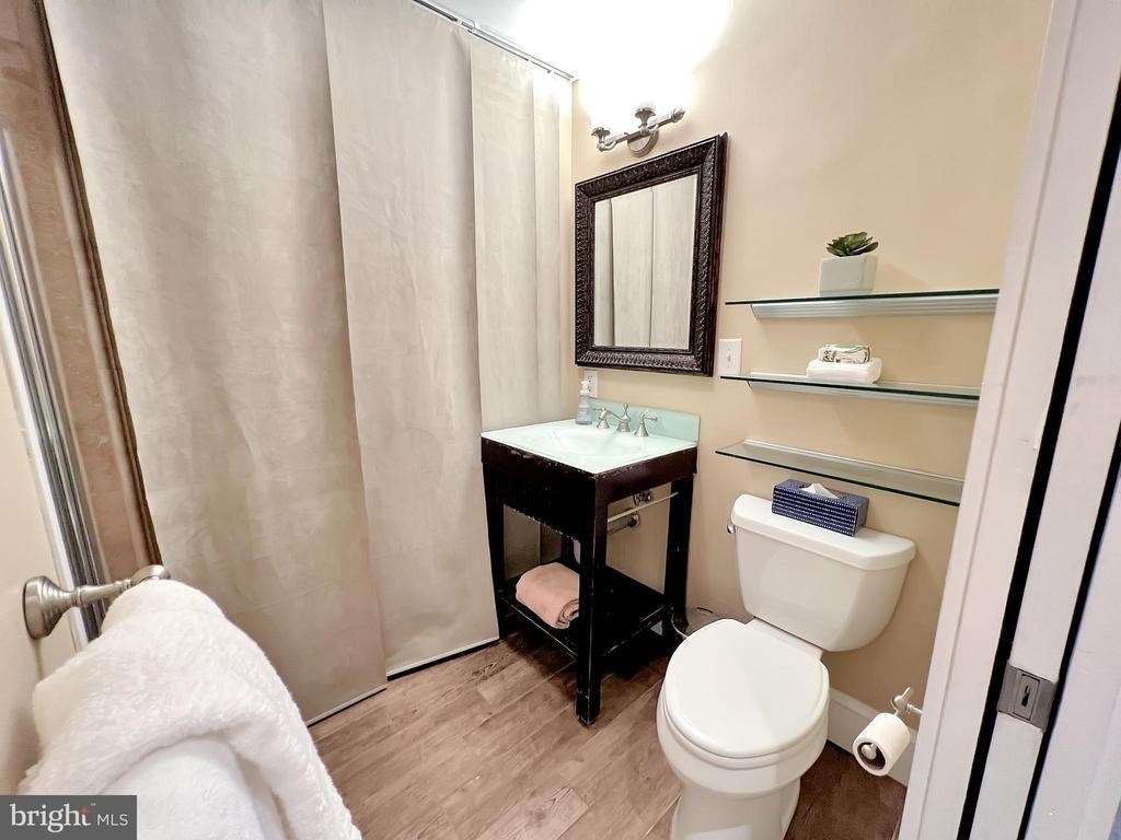 2019 O Street Nw - Photo 6