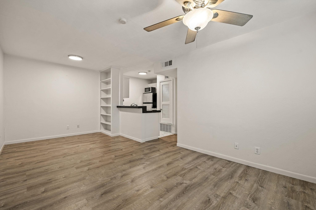 4306 Avenue A - Photo 1