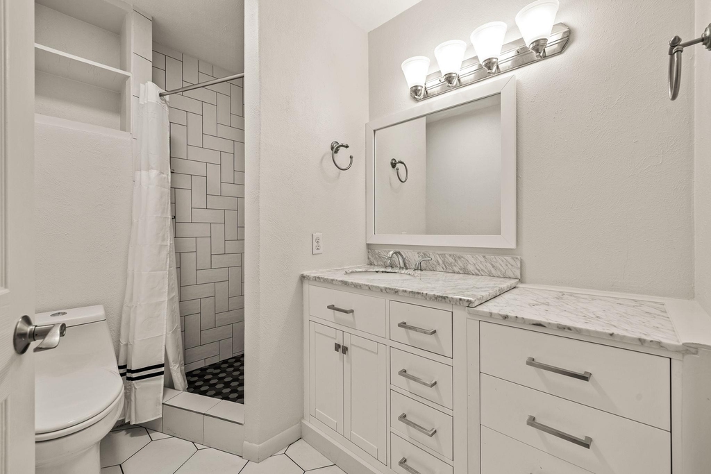 4306 Avenue A - Photo 13