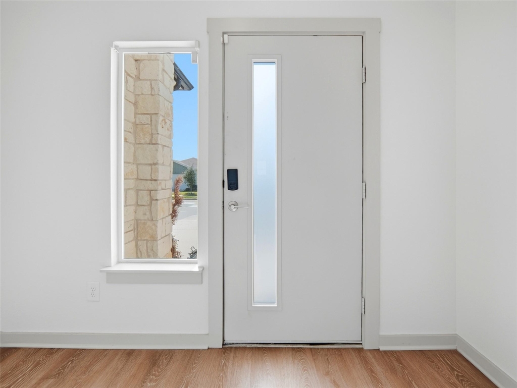 515 Millbrook Blvd - Photo 3