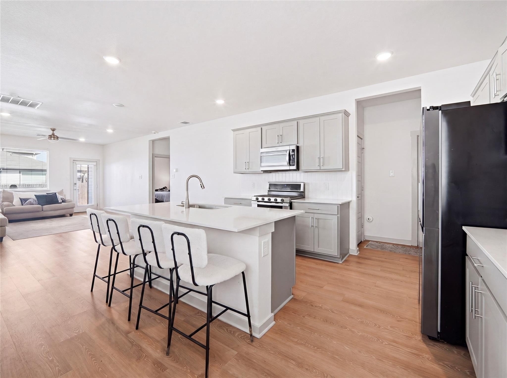 515 Millbrook Blvd - Photo 11