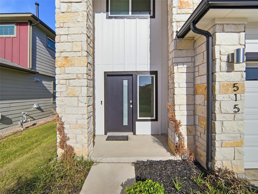 515 Millbrook Blvd - Photo 2