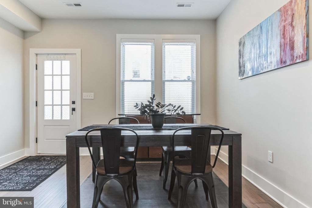 805 Jefferson Street Nw - Photo 8