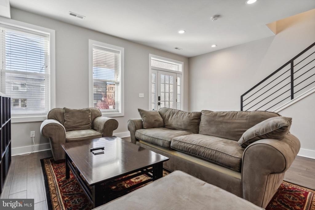 805 Jefferson Street Nw - Photo 7