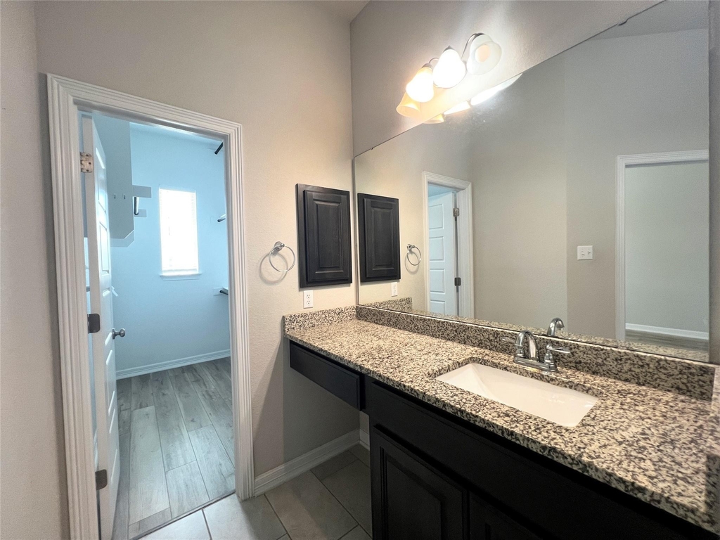 2101 Dillon Pond Ln - Photo 13