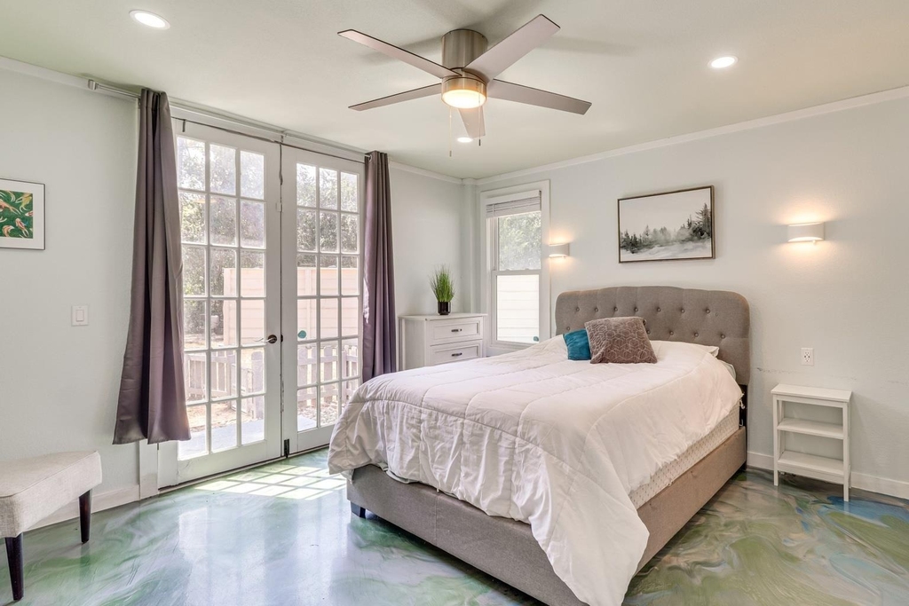 372 Plum St - Photo 11