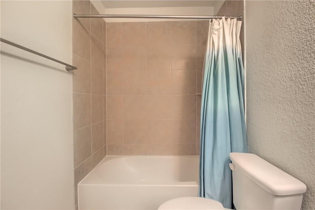 2813 Waterson St - Photo 21
