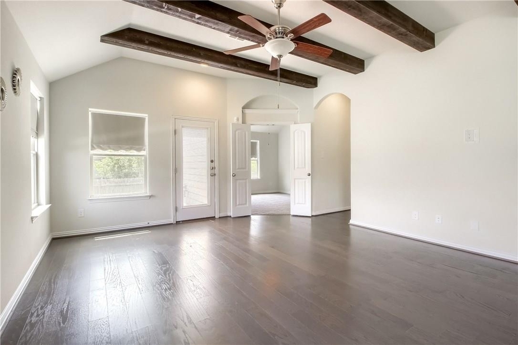 2813 Waterson St - Photo 8