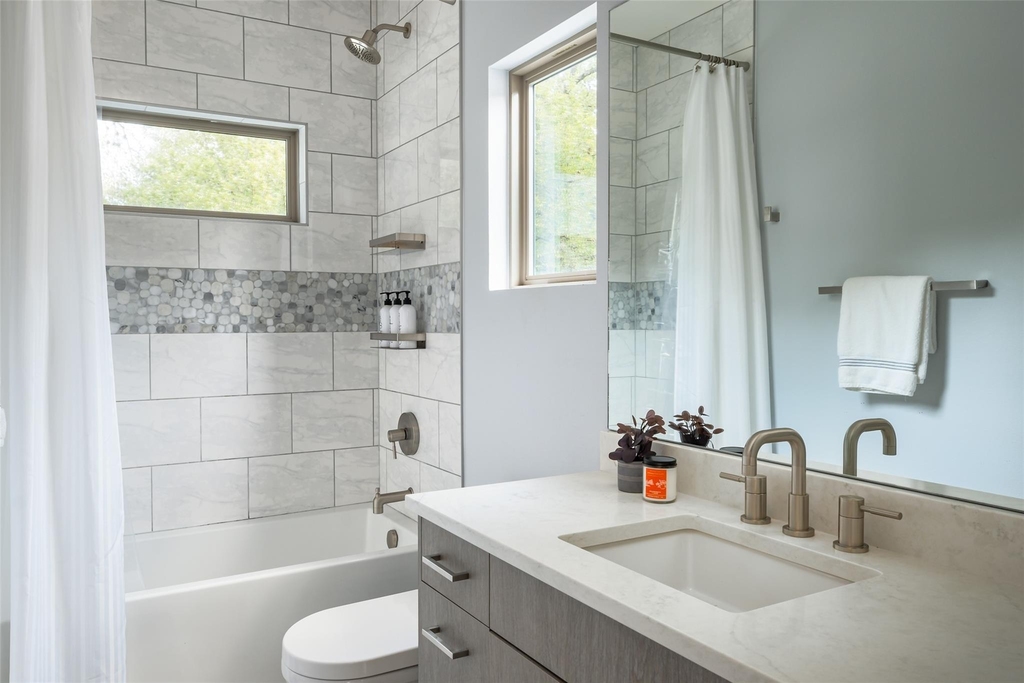 1193 E M. Franklin Ave - Photo 14