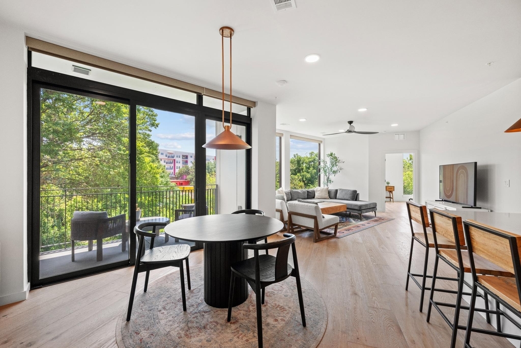 2209 S 1st St - Photo 12