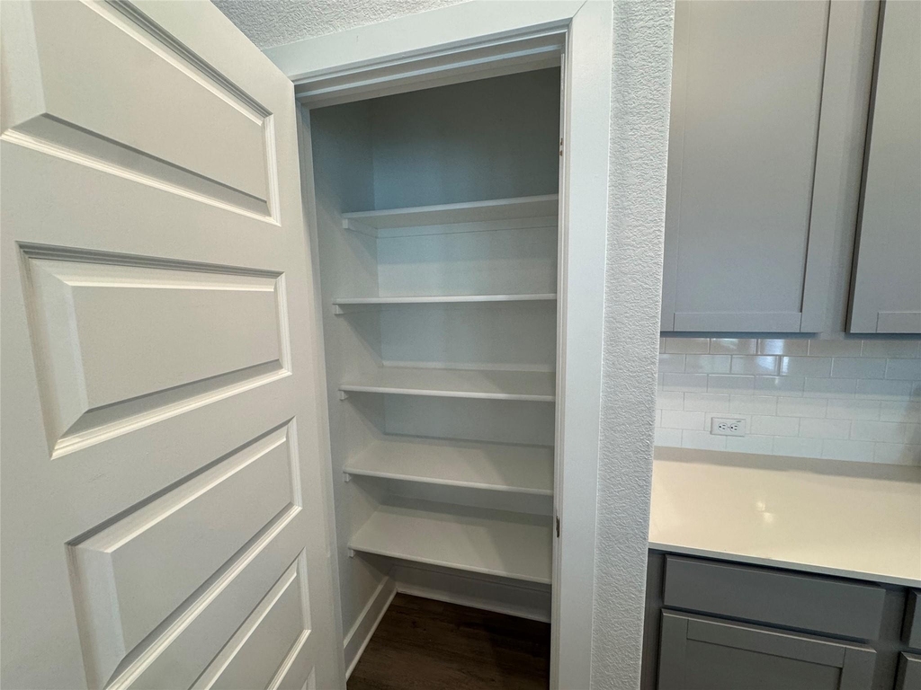 3000 Chisholm Trail Rd - Photo 6