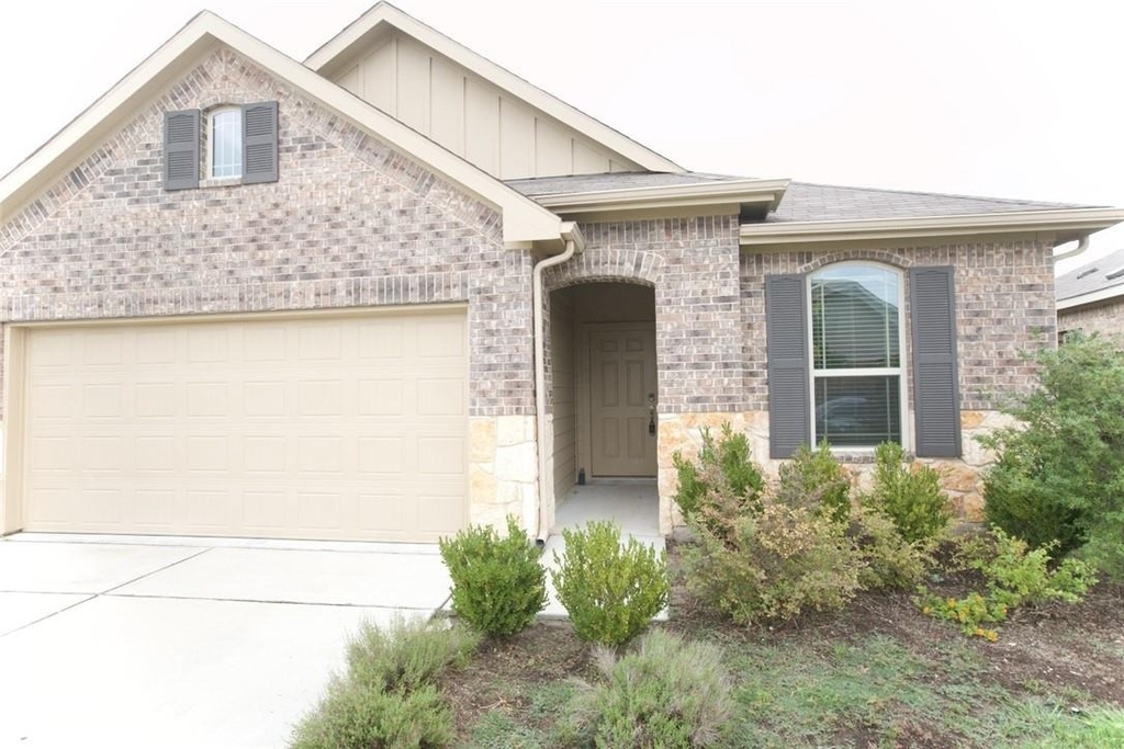 361 Shale Cir - Photo 0