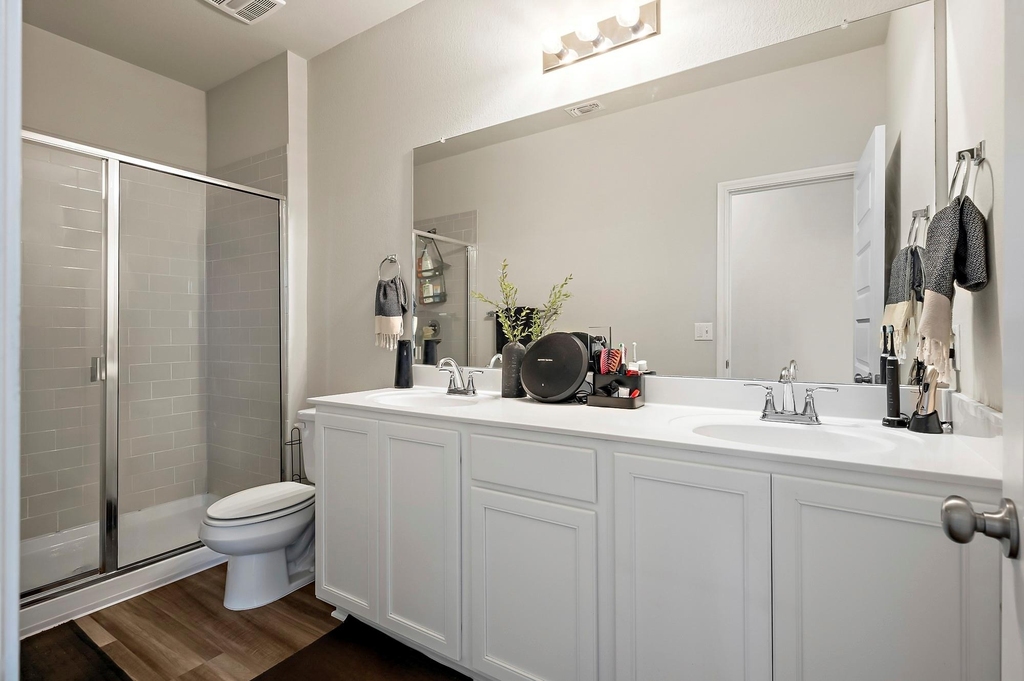 8013 Lennon Dr - Photo 9