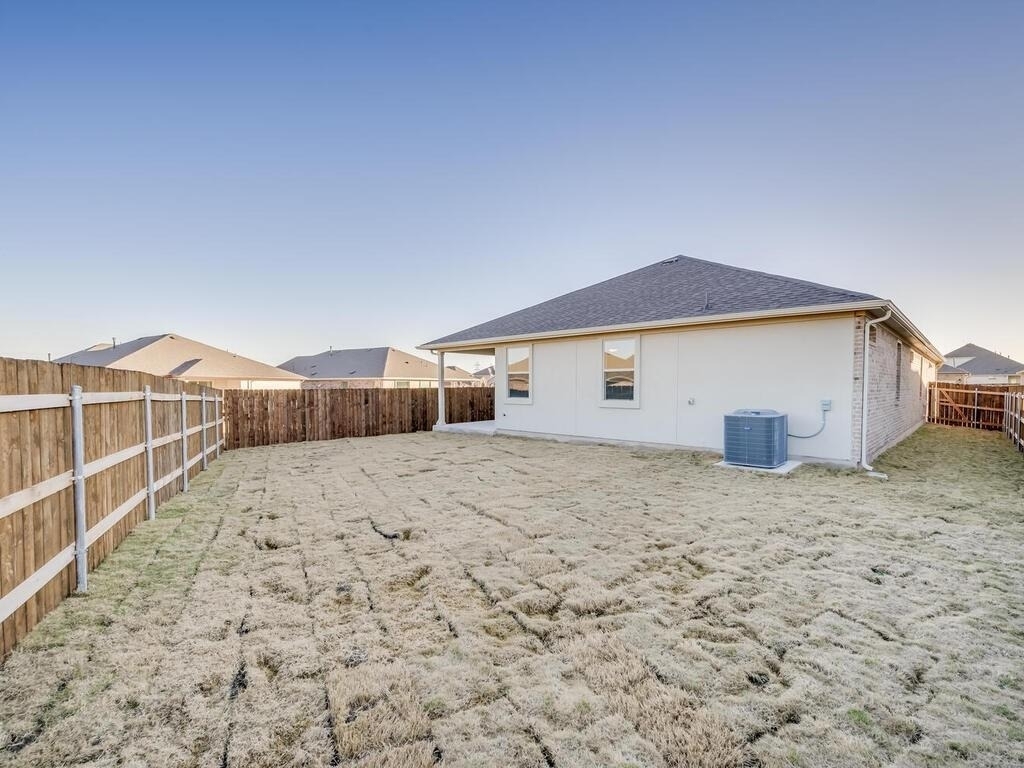 16812 Marcello Dr - Photo 28