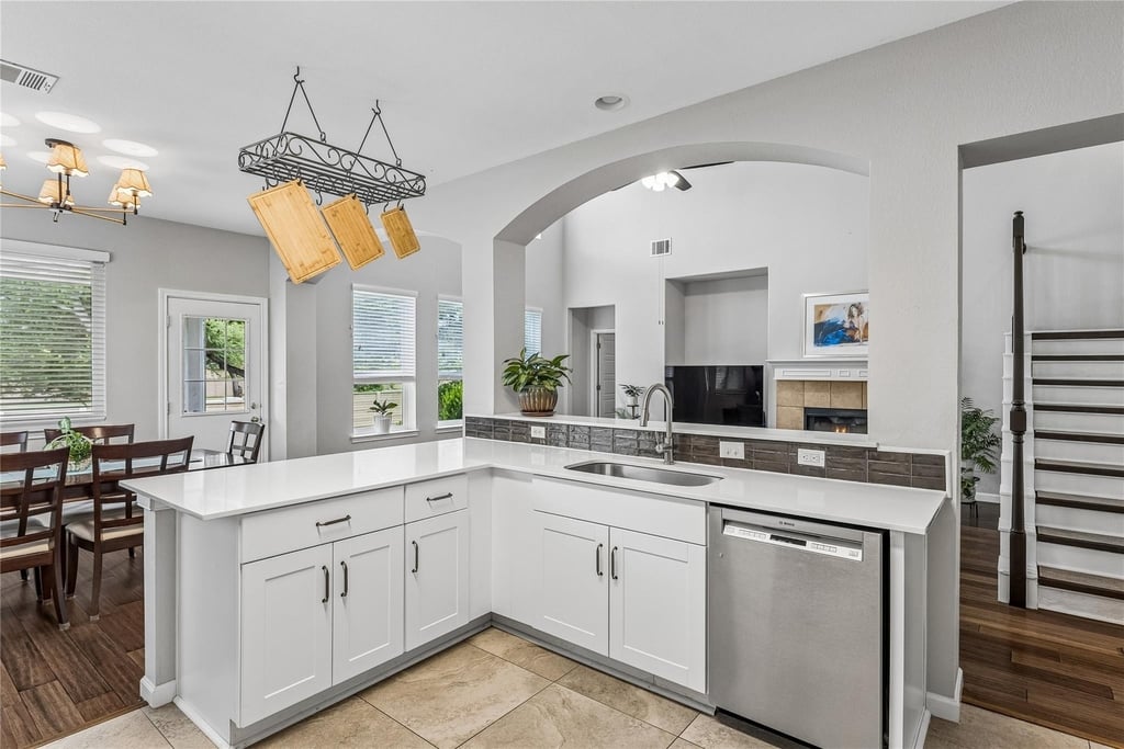 1705 Chula Vista Dr - Photo 10