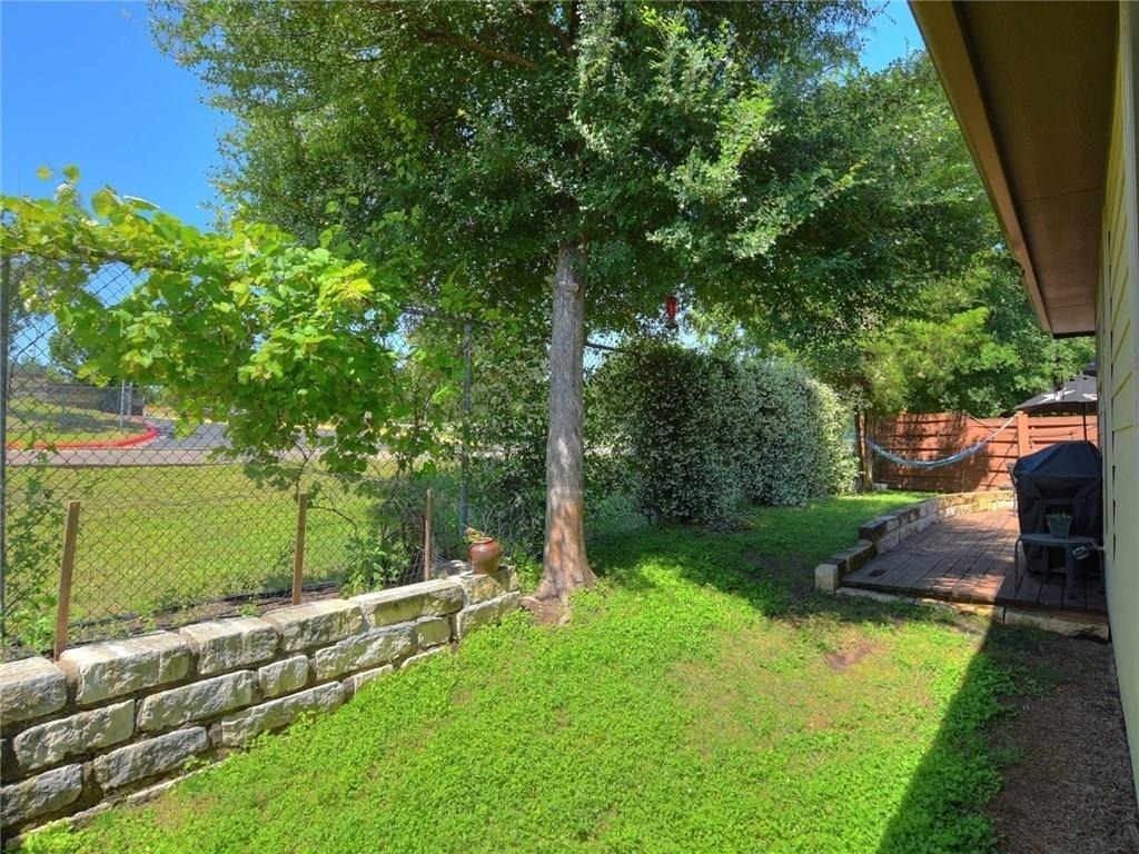 2001 Faro Dr - Photo 11