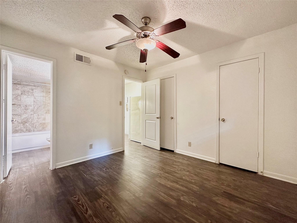 2808 Whitis Ave - Photo 2