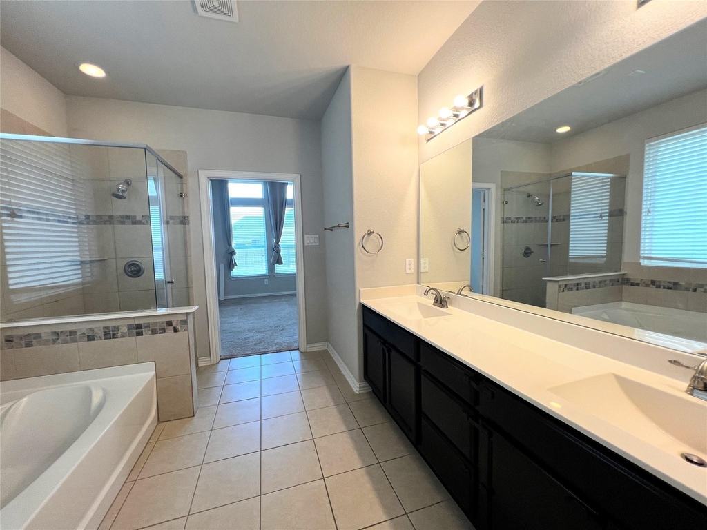 613 Palmilla St - Photo 19