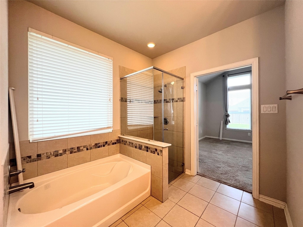 613 Palmilla St - Photo 20