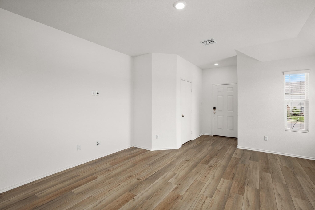 103 Brushy Creek Dr - Photo 1