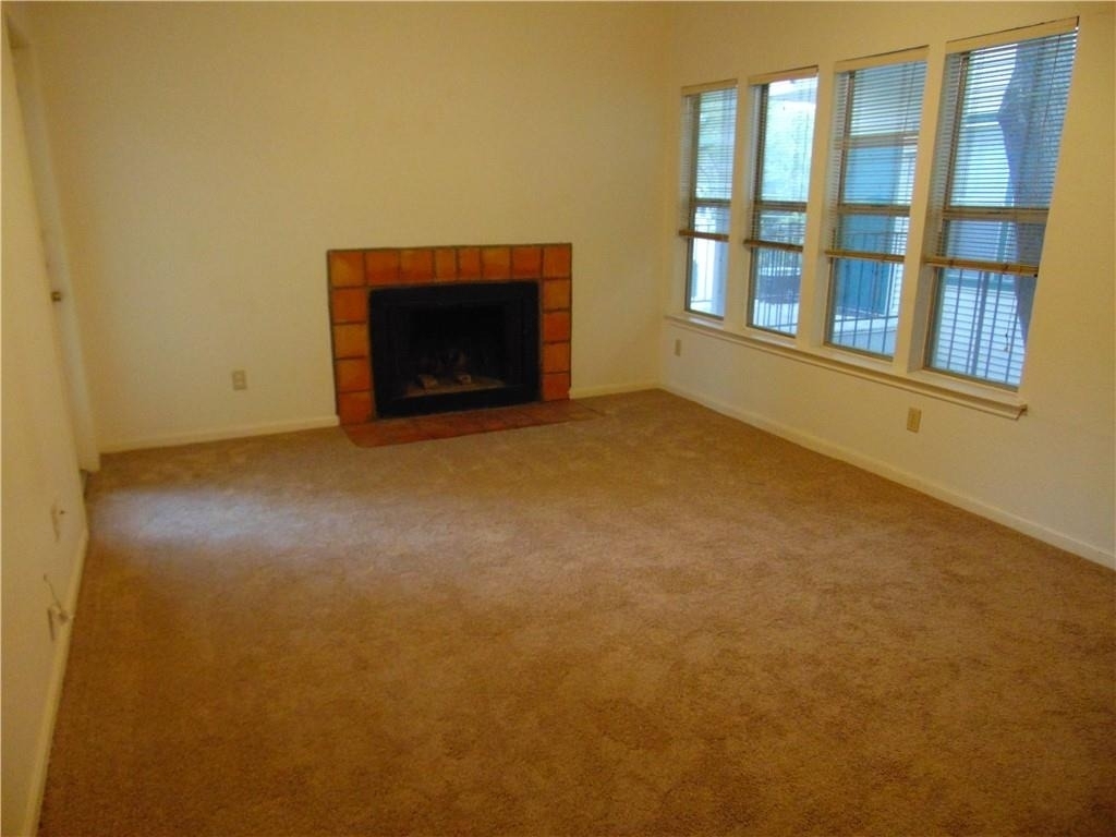 3115 Tom Green St - Photo 5