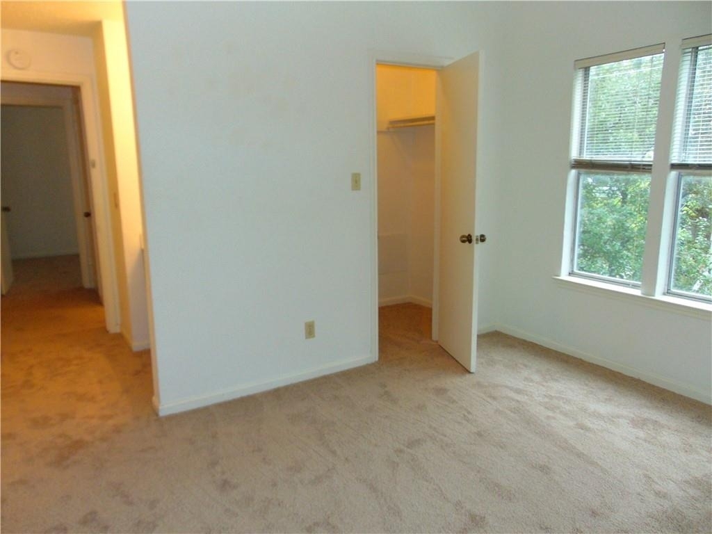 3115 Tom Green St - Photo 14
