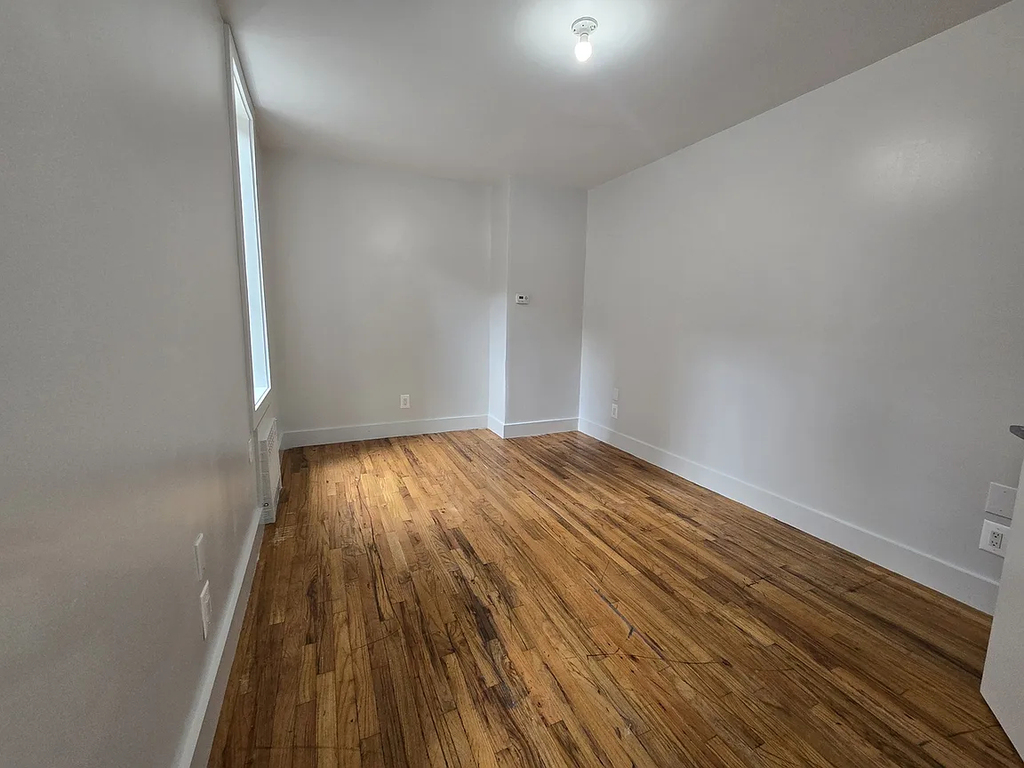 443 Cyrus place - Photo 4