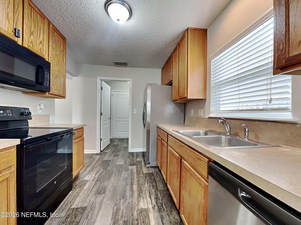 6463 Silk Leaf Lane - Photo 5