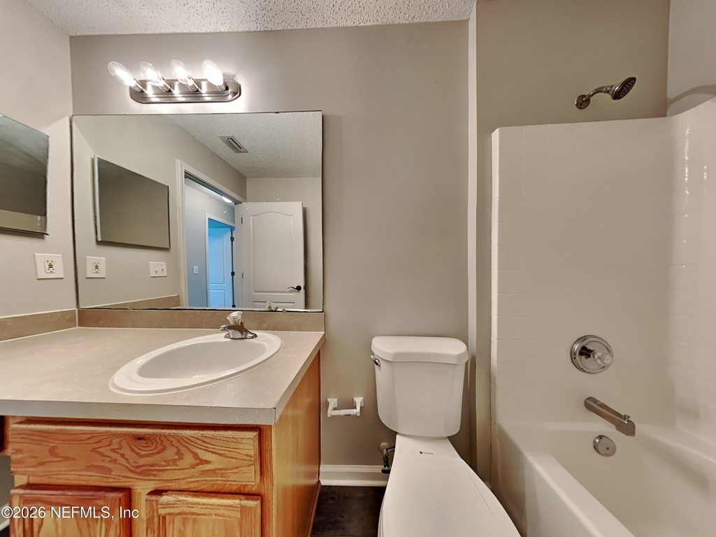 6463 Silk Leaf Lane - Photo 17