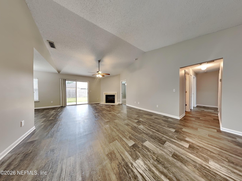 6463 Silk Leaf Lane - Photo 3