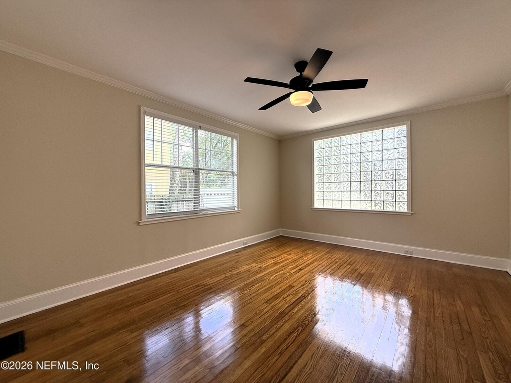 2330 Park Street - Photo 8