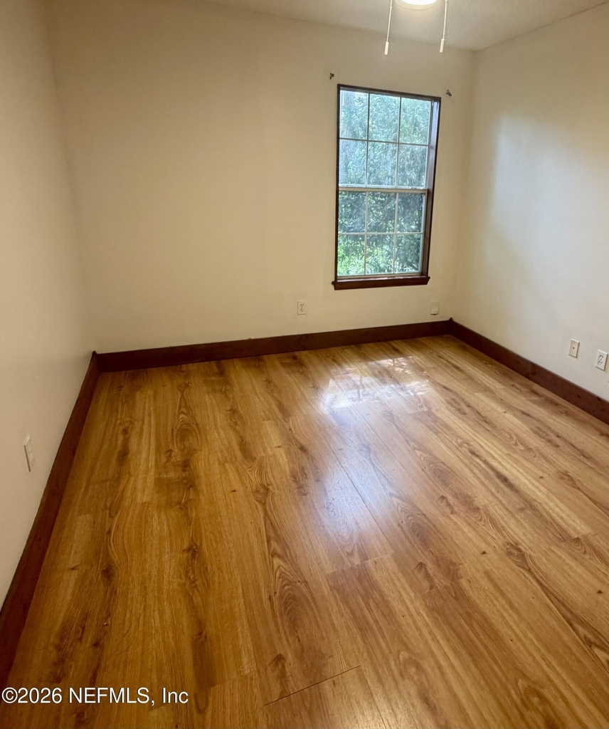 1523 Blue Heron Court - Photo 14