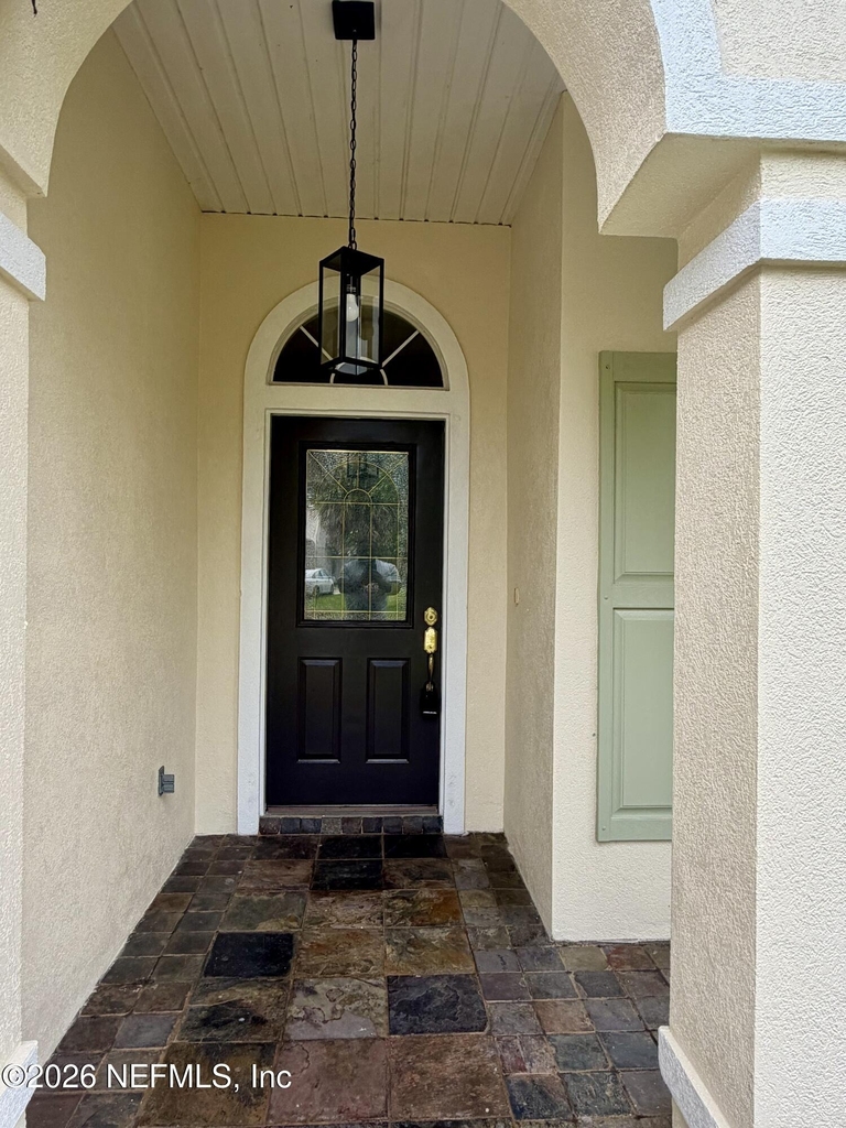 1523 Blue Heron Court - Photo 1