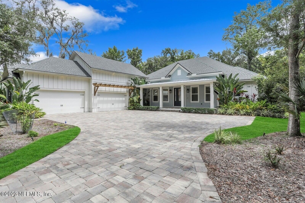 168 Hickory Hill Drive - Photo 0