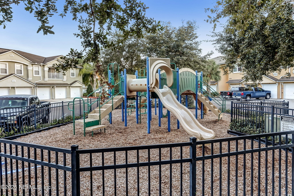 7055 Deer Lodge Circle - Photo 35