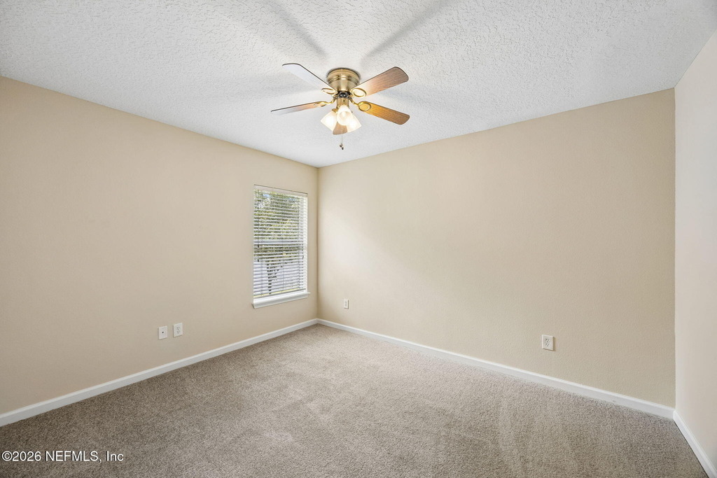 7055 Deer Lodge Circle - Photo 14