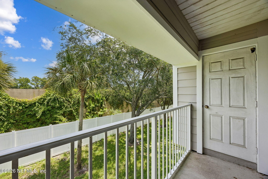 7055 Deer Lodge Circle - Photo 19