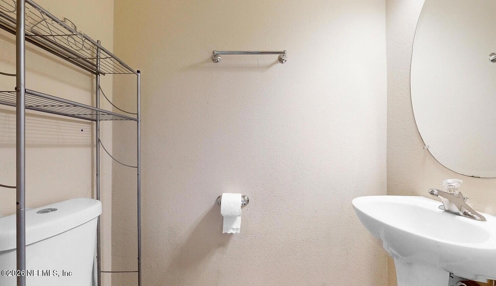 5881 Moonstone Court - Photo 4