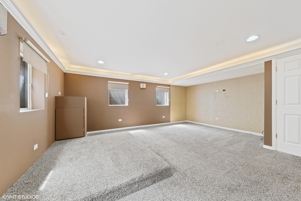 1908 N Evergreen Avenue - Photo 9